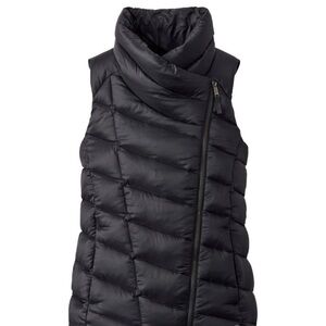 LL Bean Women's Boundless Down Puffer Vest, black, size petite XXS.